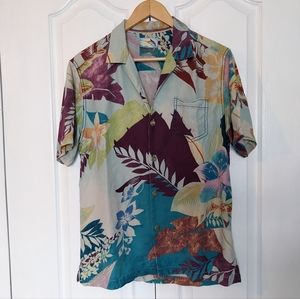 Tommy Bahama 100% Silk Island Button Up